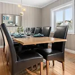 5 Bedroom With Svolvaergeita View Villa