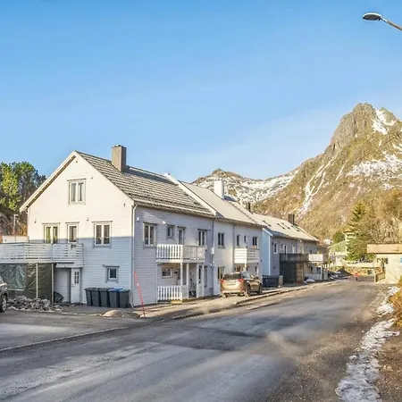 5 Bedroom With Svolvaergeita View