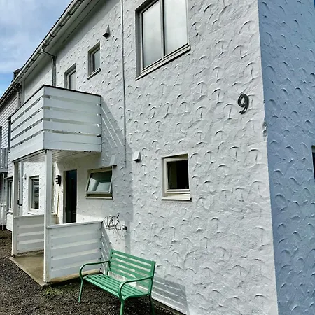 Vila 5 Bedroom With Svolvaergeita View *