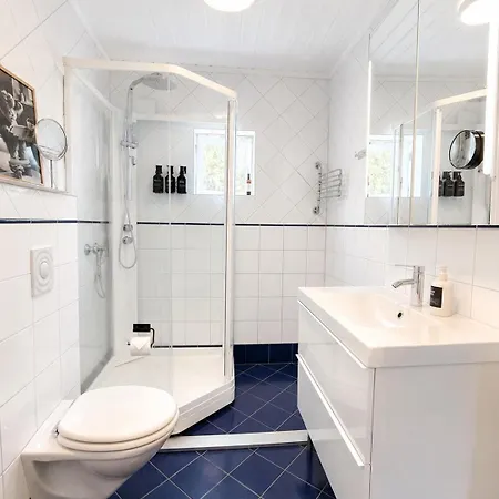 5 Bedroom With Svolvaergeita View Vila *