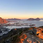5 Bedroom With Svolvaergeita View Svolvær
